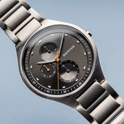 Bering Titanium børstet sølv 11739-772