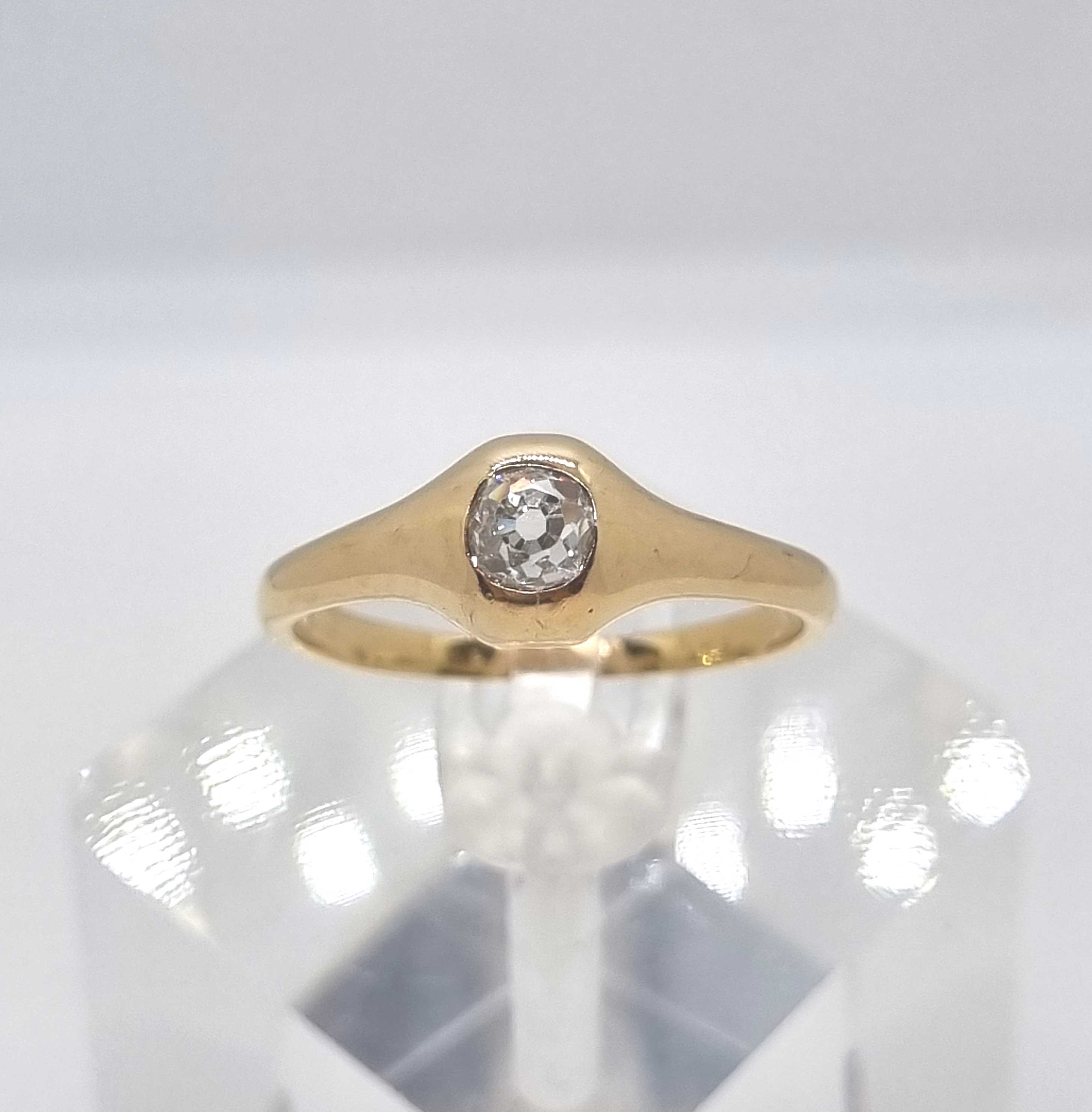 Vintage 14kt Guld Ring med Gammel Mine-Slebent Diamant