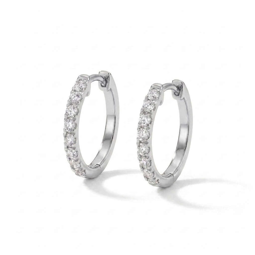 Bidstrup Design 18kt Hvidgulds Creol med i alt 0,23ct Brillanter Ø12mm