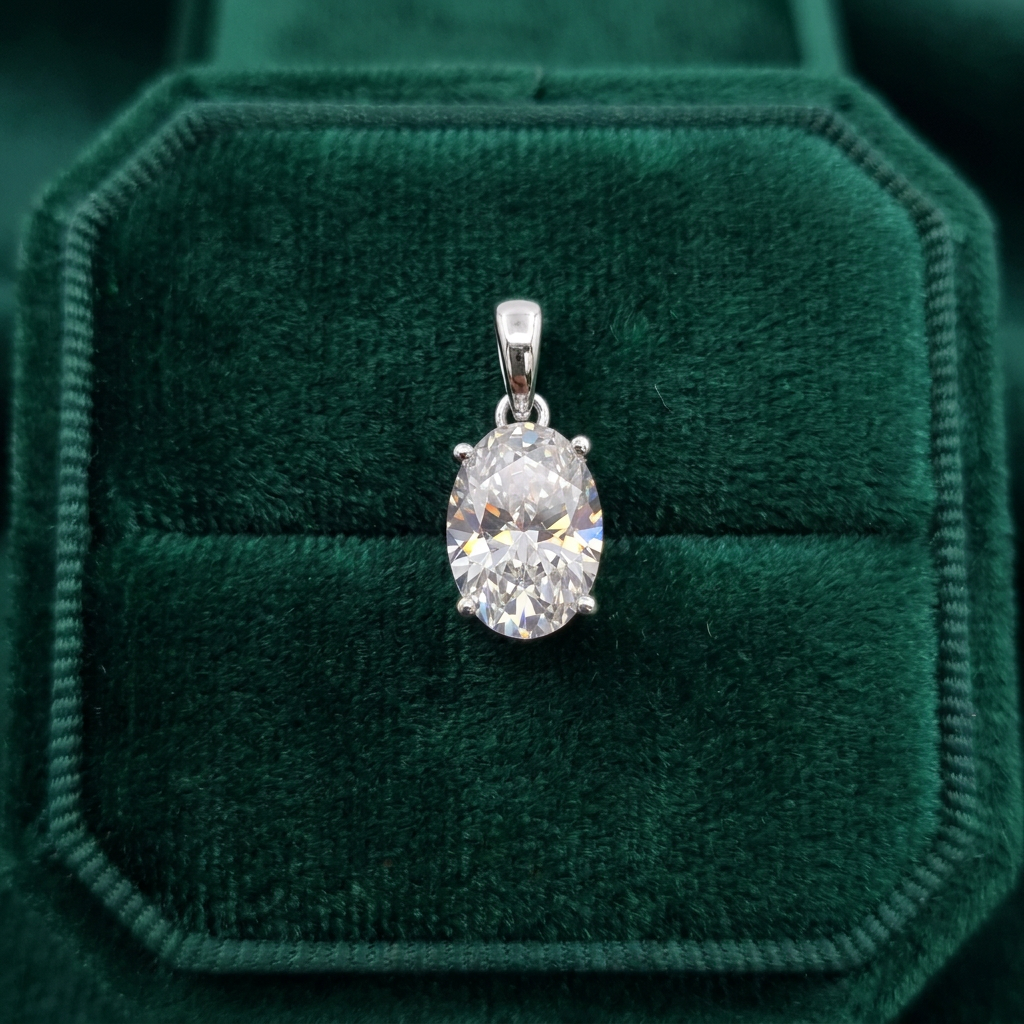 Bidstrup Design 14kt Hvidgulds vedhæng med 2,0ct Oval Lab-grown diamant