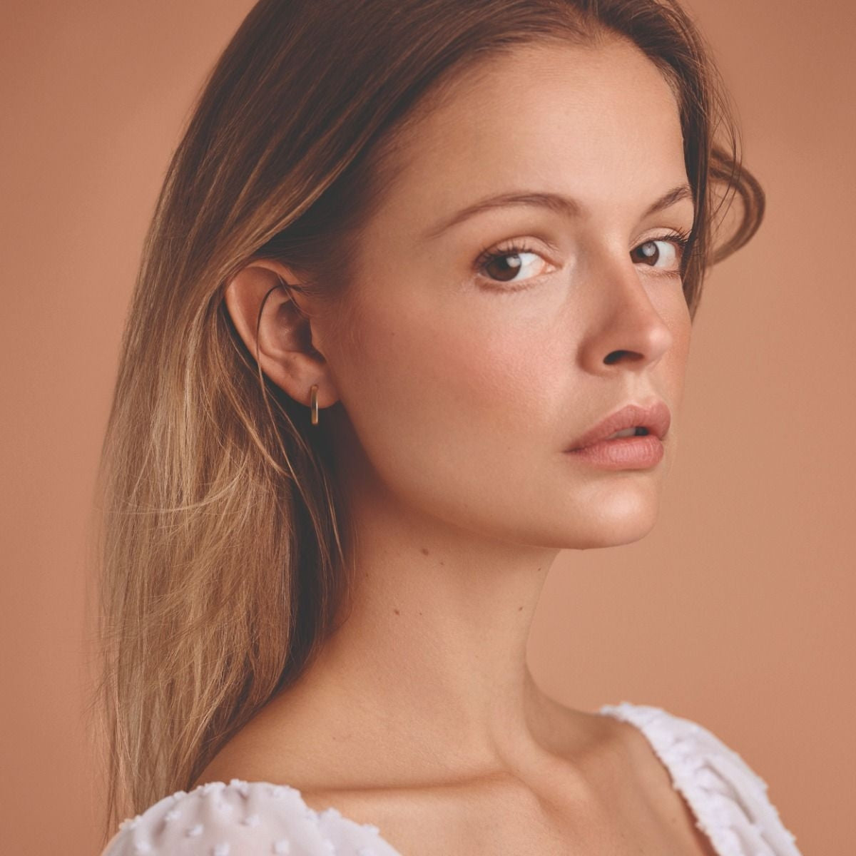 Melfia 14kt Guld Creol med Kant 16mm 2341 114F